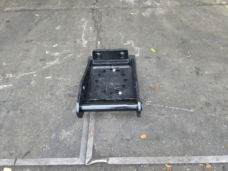 Kopplaat lehnhof ms10 adaptor plate lehnhof ms10 - Attache rapide pour Machine agricole: photos 1 Kopplaat lehnhof ms10 adaptor plate lehnhof ms10 - Attache rapide pour Machine agricole: photos 1