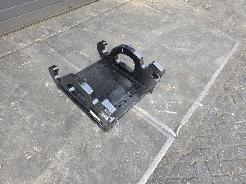 Kopplaat verachtert cw45s adaptor plate verachtert cw45s - Attache rapide pour Engins de chantier: photos 2 Kopplaat verachtert cw45s adaptor plate verachtert cw45s - Attache rapide pour Engins de chantier: photos 2