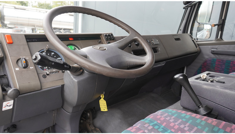 Mercedes-Benz 814 MACHINE TRANSPORTER 409.000KM - Camion: photos 5 Mercedes-Benz 814 MACHINE TRANSPORTER 409.000KM - Camion: photos 5