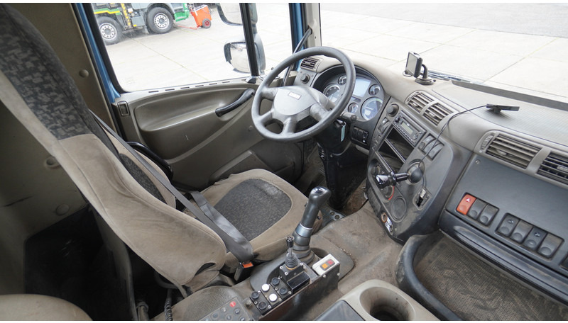 DAF CF 85.410 6X2 HOOKARM SYSTEM 681.000KM - Camion ampliroll: photos 5 DAF CF 85.410 6X2 HOOKARM SYSTEM 681.000KM - Camion ampliroll: photos 5