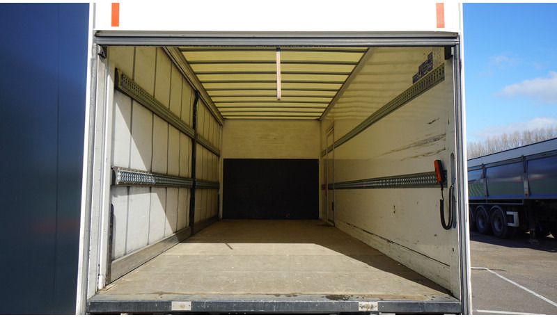 DAF LF 180 CLOSED/CURTAINSIDE 438.000KM - Camion à rideaux coulissants: photos 5 DAF LF 180 CLOSED/CURTAINSIDE 438.000KM - Camion à rideaux coulissants: photos 5