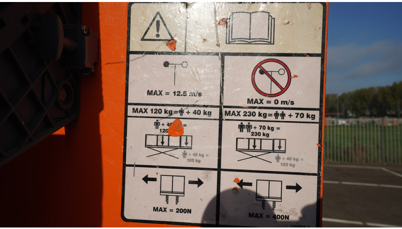 JLG 1930ES MOBILE BOOM SCISSOR LIFT - Engins de chantier: photos 5 JLG 1930ES MOBILE BOOM SCISSOR LIFT - Engins de chantier: photos 5
