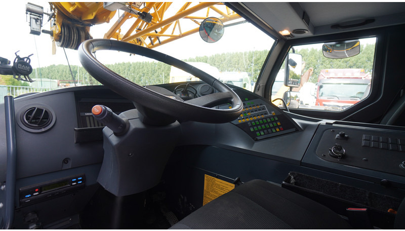 Liebherr LTM 1050-3.1 6X4X6 WITH JIB VARIOBASE - Camion grue: photos 5 Liebherr LTM 1050-3.1 6X4X6 WITH JIB VARIOBASE - Camion grue: photos 5