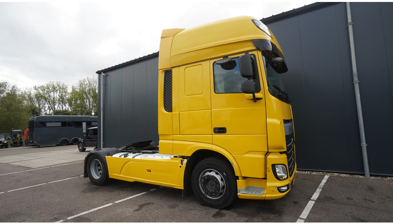 DAF XF 460 SSC EURO 6 - Tracteur routier: photos 4 DAF XF 460 SSC EURO 6 - Tracteur routier: photos 4