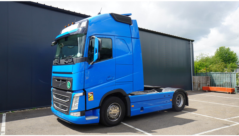 Volvo FH 460 LNG GLOBETROTTER TRUCK WITH 839.000KM - Tracteur routier: photos 3 Volvo FH 460 LNG GLOBETROTTER TRUCK WITH 839.000KM - Tracteur routier: photos 3