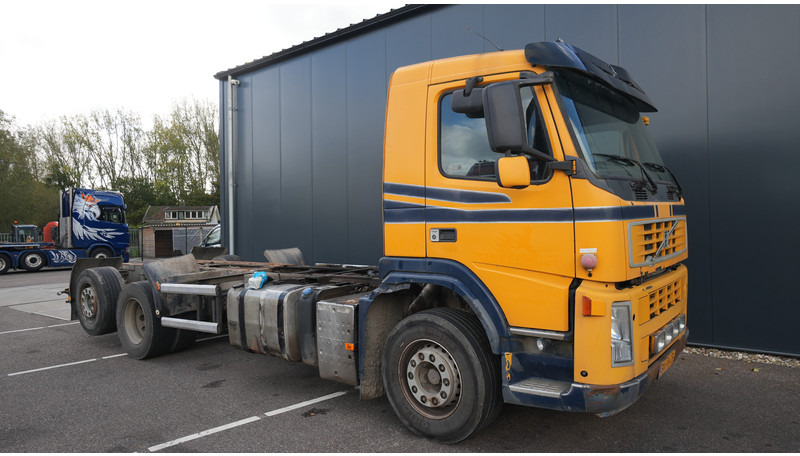 Volvo FM9 340 6X2 CHASSIS EURO 5 480000KM - Châssis cabine: photos 4 Volvo FM9 340 6X2 CHASSIS EURO 5 480000KM - Châssis cabine: photos 4