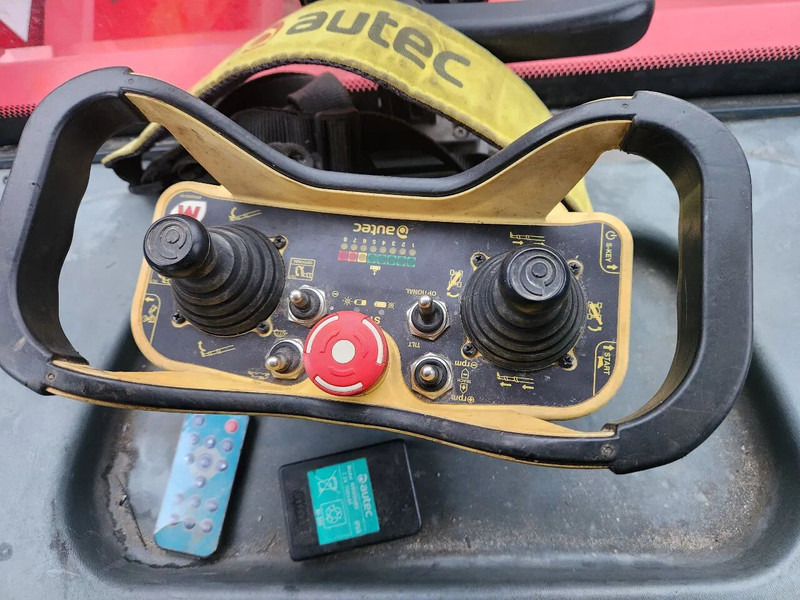 MAGNI RTH5.39S, 39m,8807H, 5000kg, 2016, Airco, Remote, Like new - Chargeuse: photos 5 MAGNI RTH5.39S, 39m,8807H, 5000kg, 2016, Airco, Remote, Like new - Chargeuse: photos 5