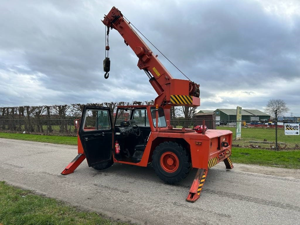 Grove AP 308 - Grue tout-terrain: photos 4 Grove AP 308 - Grue tout-terrain: photos 4