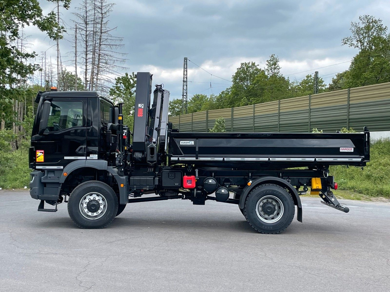 MAN TGM 18.320 4x4 Euro6e Hiab X Hiduo 228-4 - Camion benne, Camion grue: photos 3 MAN TGM 18.320 4x4 Euro6e Hiab X Hiduo 228-4 - Camion benne, Camion grue: photos 3