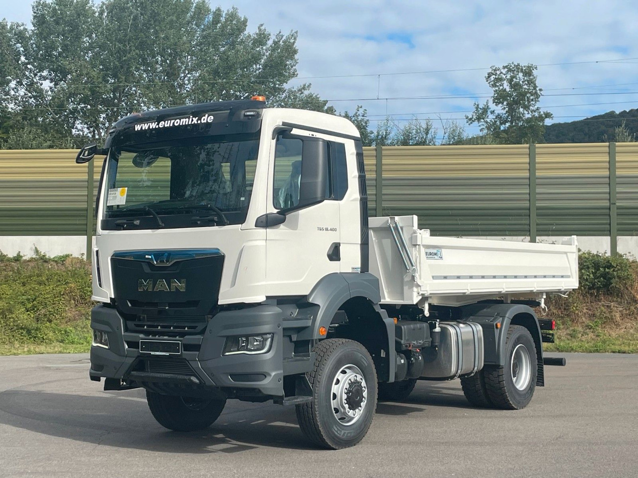 MAN TGS 18.400 TG3 4x4 Euro6e 3-Seiten-Kippe Euromix - Camion benne: photos 2 MAN TGS 18.400 TG3 4x4 Euro6e 3-Seiten-Kippe Euromix - Camion benne: photos 2