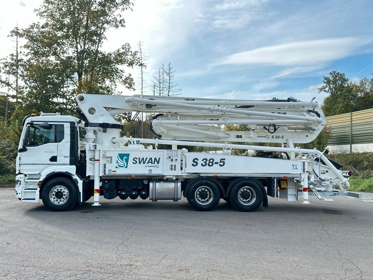 MAN TGS 26.510 6x4 SWAN TSP 38-5 160RZ ( 38m ) - Camion malaxeur: photos 4 MAN TGS 26.510 6x4 SWAN TSP 38-5 160RZ ( 38m ) - Camion malaxeur: photos 4