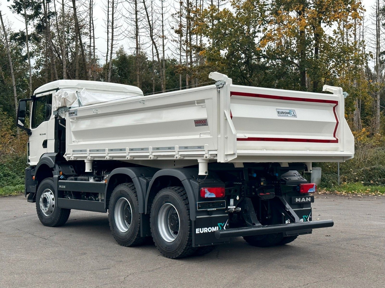 MAN TGS 33.440 6x4 /Euro6 3-Seiten-Kipper EuromixMTP - Camion benne: photos 4 MAN TGS 33.440 6x4 /Euro6 3-Seiten-Kipper EuromixMTP - Camion benne: photos 4