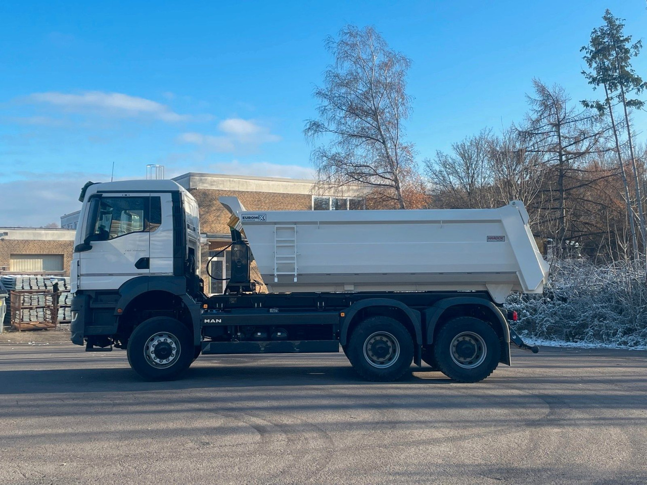 MAN TGS 33.440 6x6 /Euro6e Mulden-Kipper EuromixMTP - Camion benne: photos 3 MAN TGS 33.440 6x6 /Euro6e Mulden-Kipper EuromixMTP - Camion benne: photos 3