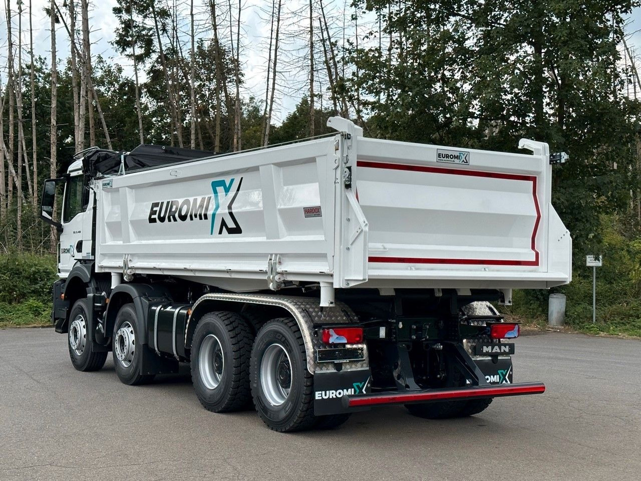MAN TGS 35.480 8x4 EuromixMTP 3-Seiten-Kipper - Camion benne: photos 4 MAN TGS 35.480 8x4 EuromixMTP 3-Seiten-Kipper - Camion benne: photos 4