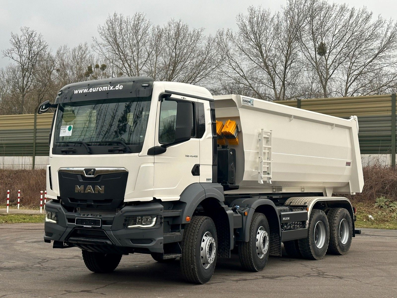 MAN TGS 41.400 8x4 / EUROMIX MTP 20m³/ EURO 5 - Camion benne: photos 1 MAN TGS 41.400 8x4 / EUROMIX MTP 20m³/ EURO 5 - Camion benne: photos 1