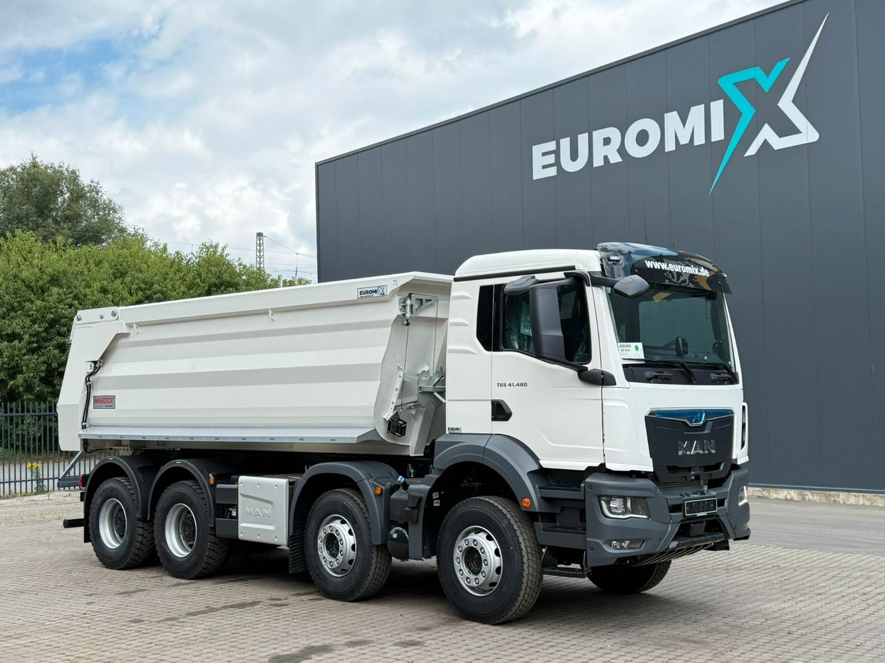 MAN TGS 41.480 BB 8X4 Euromix Mulden Kipper HARDOX - Camion benne: photos 2 MAN TGS 41.480 BB 8X4 Euromix Mulden Kipper HARDOX - Camion benne: photos 2