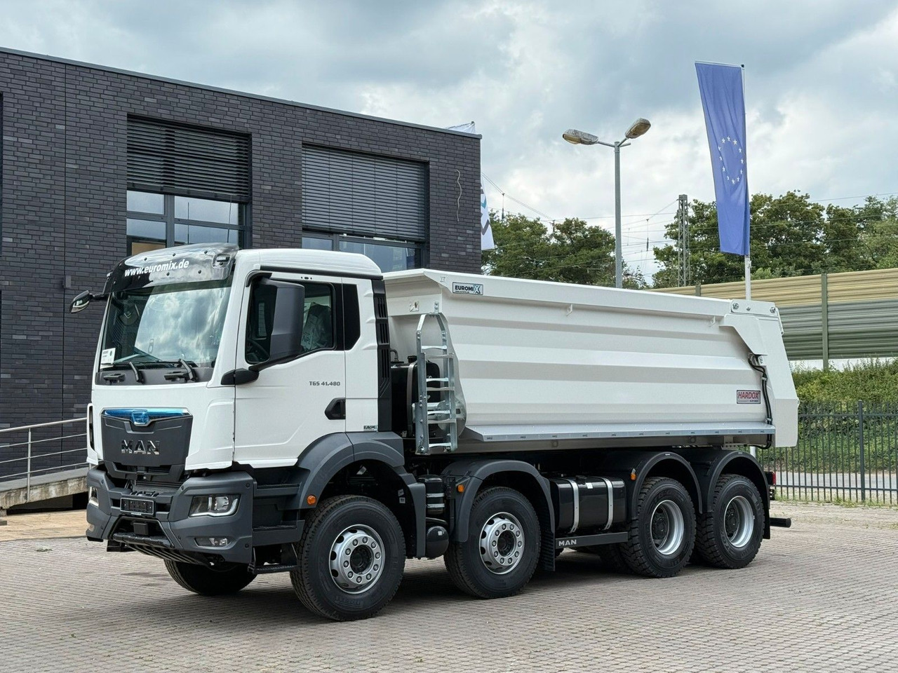 MAN TGS 41.480 BB 8X4 Euromix Mulden Kipper HARDOX - Camion benne: photos 5 MAN TGS 41.480 BB 8X4 Euromix Mulden Kipper HARDOX - Camion benne: photos 5