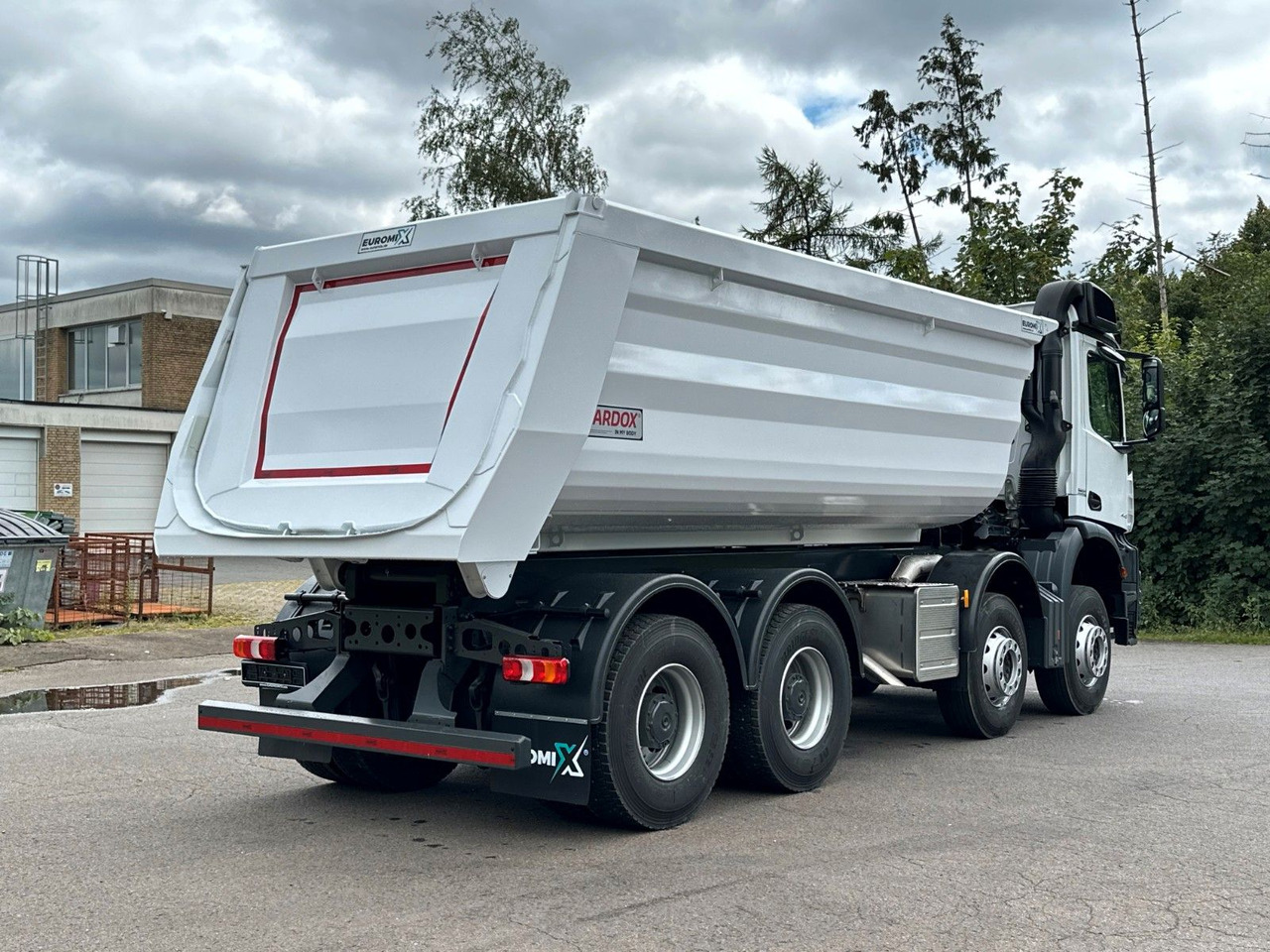 Mercedes-Benz 4142 8X4 Mulden- Kipper - EuromixMTP - Camion benne: photos 5 Mercedes-Benz 4142 8X4 Mulden- Kipper - EuromixMTP - Camion benne: photos 5