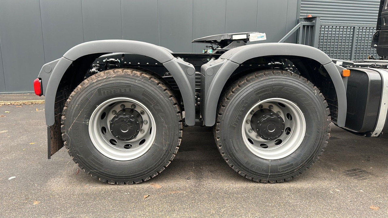 Tracteur routier MAN TGS 33.440 BBS 6X4  EUROMIX MTP Kipper-Auflieger: photos 19
