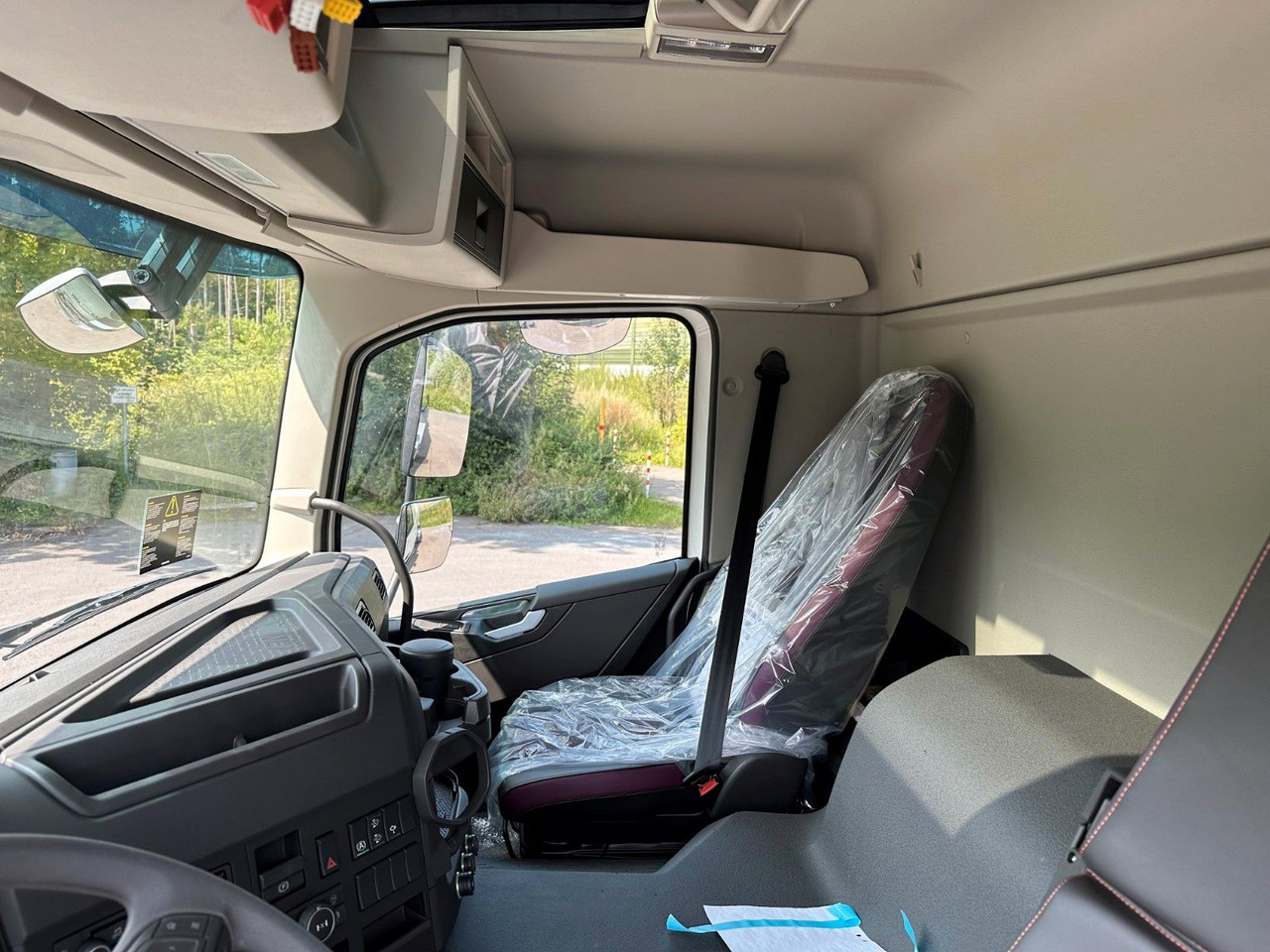 Camion malaxeur Volvo FMX 460 8x4 / Euromix MTP EM   10 L Euro 6e: photos 12