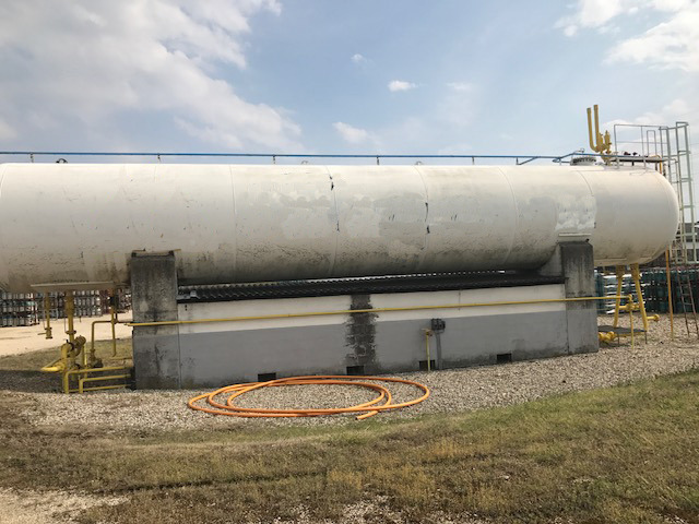 150m3 stationary gastank Gas, LPG, GPL, GAZ, Propane with appendages Used Tank ID 1.208 - Réservoir de carburant: photos 1 150m3 stationary gastank Gas, LPG, GPL, GAZ, Propane with appendages Used Tank ID 1.208 - Réservoir de carburant: photos 1