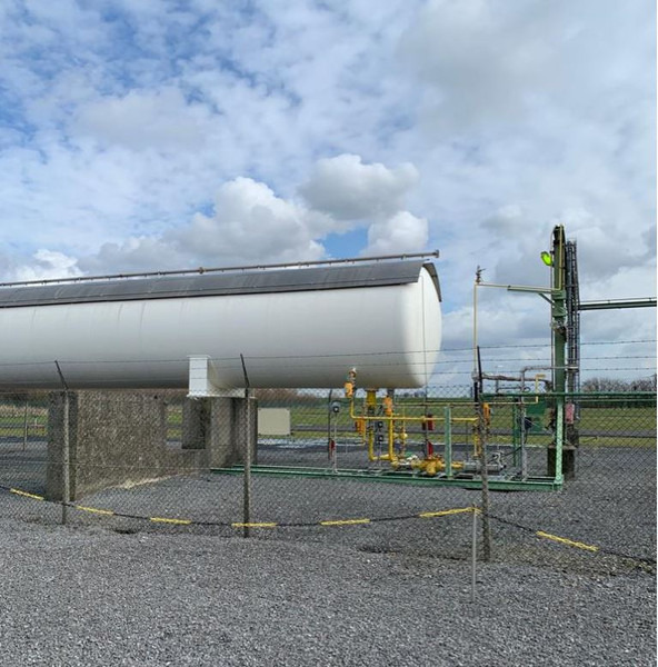 200m3 stationary gastank Gas, LPG, GPL, GAZ, Propane with Sun roof and appendages Used Tank ID 1.209 - Réservoir de carburant: photos 4 200m3 stationary gastank Gas, LPG, GPL, GAZ, Propane with Sun roof and appendages Used Tank ID 1.209 - Réservoir de carburant: photos 4