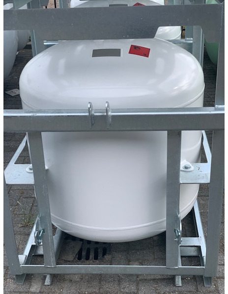 De Visser gastank New  ADR LPG tank 760ltr Full Frame LPG, Gas, Gaz, Gastank Available in different RAL colours on request Gastank - Réservoir de carburant pour Camion: photos 1 De Visser gastank New  ADR LPG tank 760ltr Full Frame LPG, Gas, Gaz, Gastank Available in different RAL colours on request Gastank - Réservoir de carburant pour Camion: photos 1