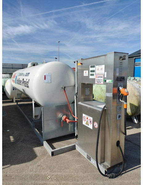 Used skid installation 6400 L (6.4 m3) different setups multiple pieces available for sale Gas, lpg, gpl, gaz, propane, butane propane refilling station is used to refill cylinders, suitable for limited land and space. - Cuve de stockage: photos 5 Used skid installation 6400 L (6.4 m3) different setups multiple pieces available for sale Gas, lpg, gpl, gaz, propane, butane propane refilling station is used to refill cylinders, suitable for limited land and space. - Cuve de stockage: photos 5