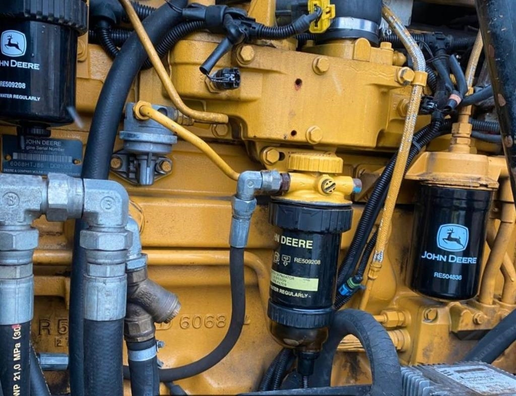 Abatteuse John Deere 1070 D: photos 10