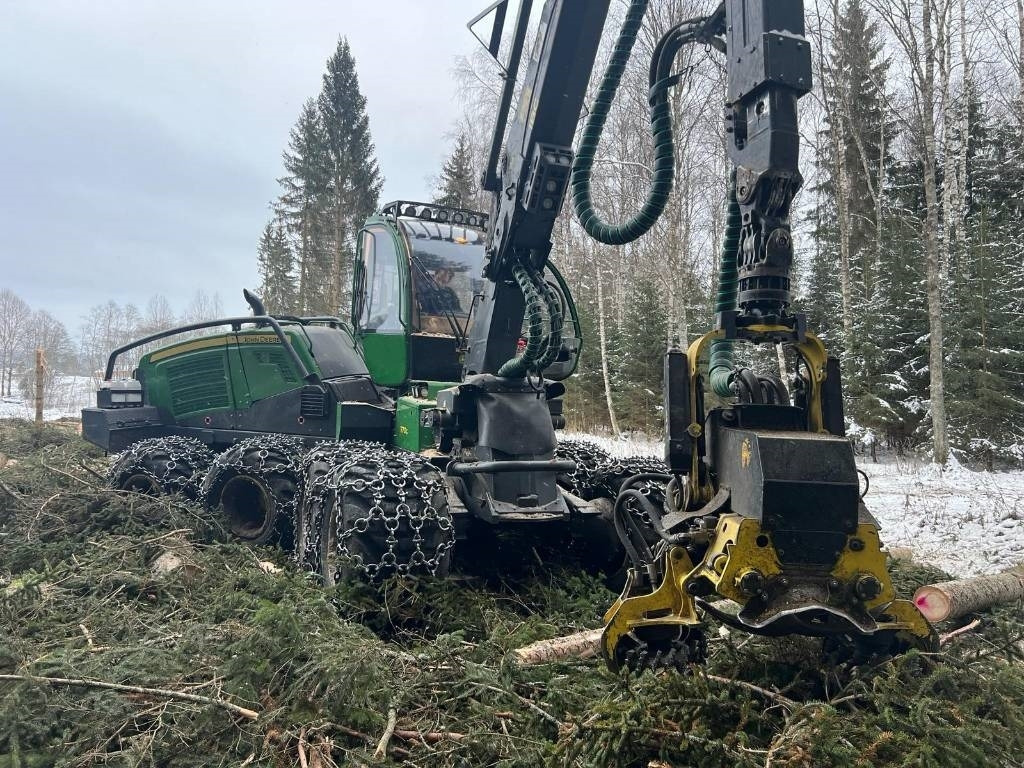 John Deere 1170G - Abatteuse: photos 2 John Deere 1170G - Abatteuse: photos 2