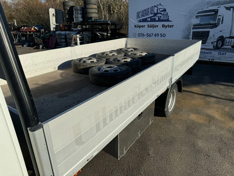 Iveco Daily 35C18, Flatbed + alu-side boards, 3.0TDi, 2022 - Camion plateau: photos 4 Iveco Daily 35C18, Flatbed + alu-side boards, 3.0TDi, 2022 - Camion plateau: photos 4