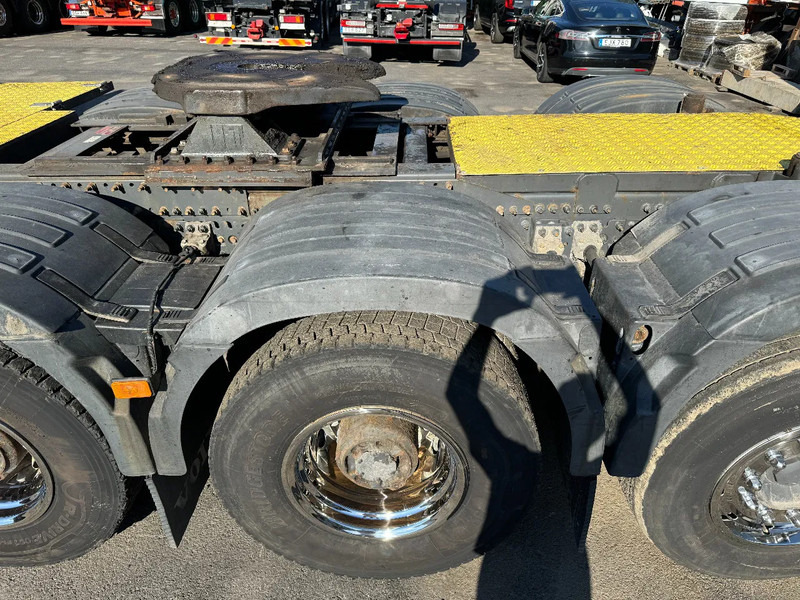 Volvo FH 16.750 8x4, Retarder, Hydraulics, Heavyload, 2019 - Tracteur routier: photos 5 Volvo FH 16.750 8x4, Retarder, Hydraulics, Heavyload, 2019 - Tracteur routier: photos 5