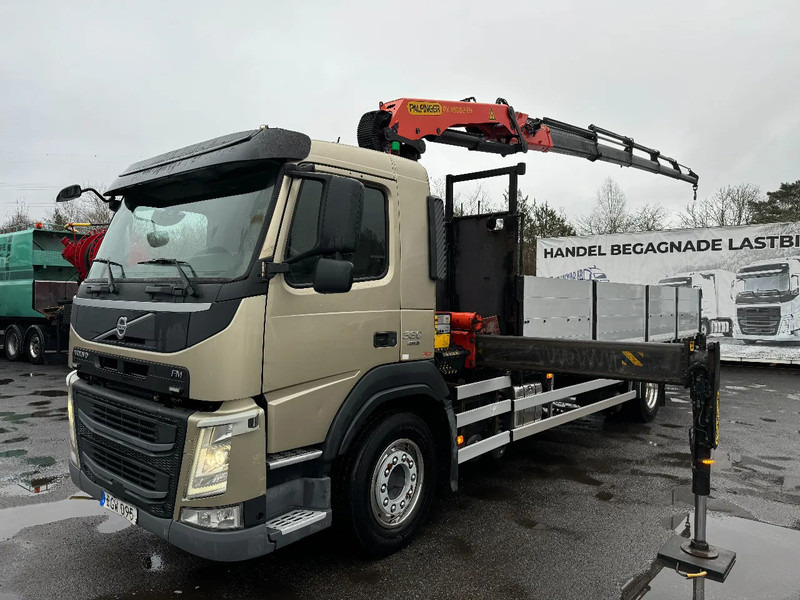 Volvo FM 11.330 4x2, Flatbed-truck with 18t/m Crane, 2014 - Camion plateau, Camion grue: photos 3 Volvo FM 11.330 4x2, Flatbed-truck with 18t/m Crane, 2014 - Camion plateau, Camion grue: photos 3