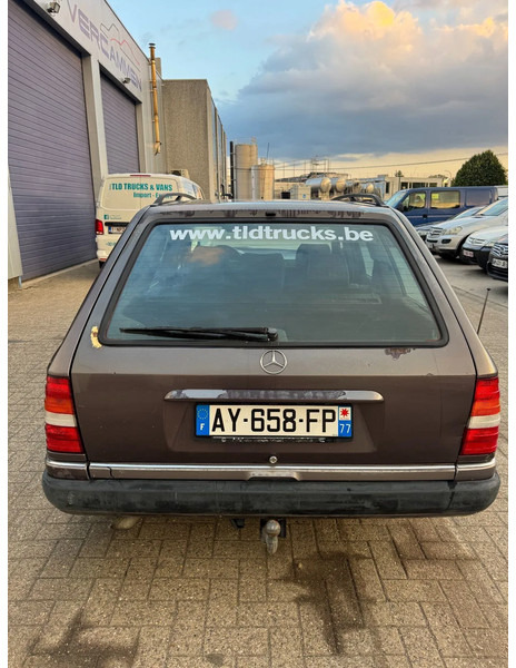 Mercedes-Benz 300-serie **W124-300TD-TURBO DIESEL** - Voiture: photos 5 Mercedes-Benz 300-serie **W124-300TD-TURBO DIESEL** - Voiture: photos 5