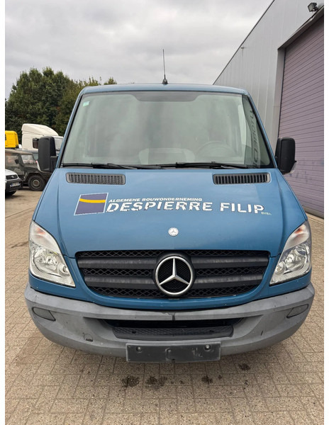 Mercedes-Benz Sprinter 311 **BELGIAN VAN** - Utilitaire plateau, Utilitaire double cabine: photos 2 Mercedes-Benz Sprinter 311 **BELGIAN VAN** - Utilitaire plateau, Utilitaire double cabine: photos 2