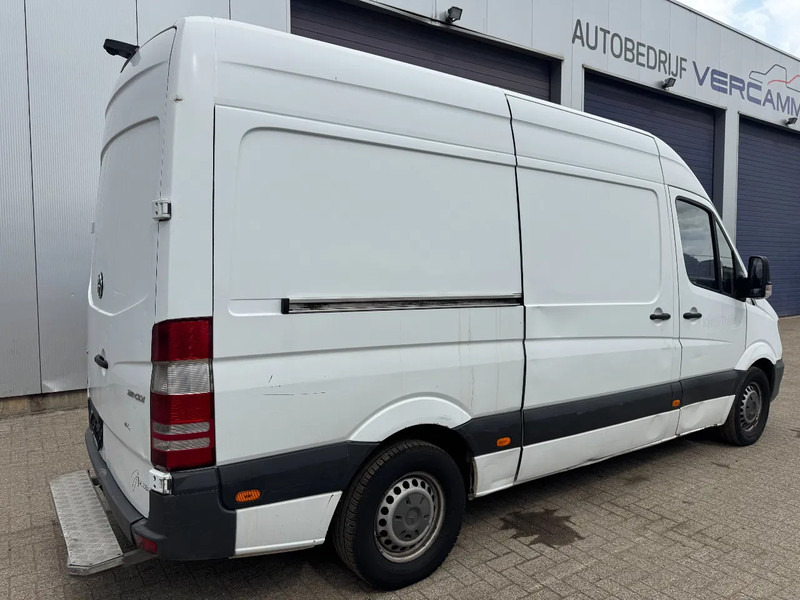 Mercedes-Benz Sprinter 311 **COOLING FOR MEDICATION TRANSPORT-EURO6B-AIRCO** - Utilitaire frigorifique: photos 4 Mercedes-Benz Sprinter 311 **COOLING FOR MEDICATION TRANSPORT-EURO6B-AIRCO** - Utilitaire frigorifique: photos 4