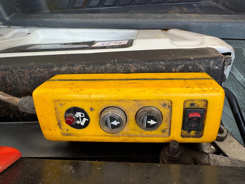 Utilitaire benne Mercedes-Benz Sprinter 411 **KIPPER-DUMPER-TIPPER**: photos 12