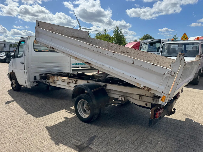 Utilitaire benne Mercedes-Benz Sprinter 411 **KIPPER-DUMPER-TIPPER**: photos 8