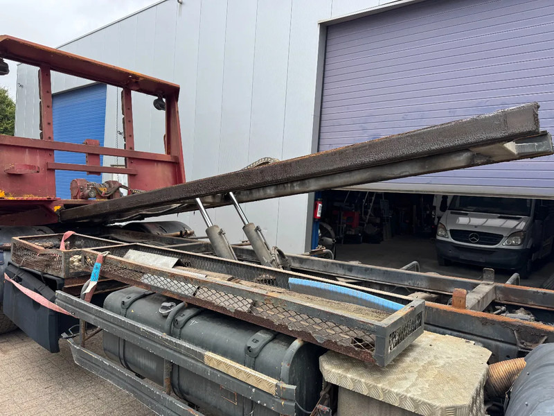 Scania 94.230 **RECOVERY TRUCK+WINCH** - Remorqueuse: photos 3 Scania 94.230 **RECOVERY TRUCK+WINCH** - Remorqueuse: photos 3