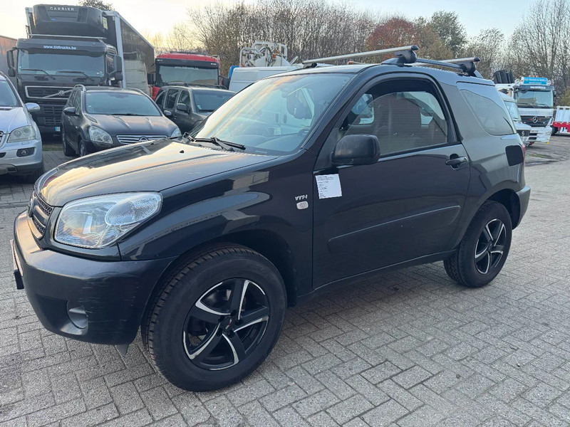 Toyota RAV4 **PETROL-BELGIAN ORIGINE** - SUV: photos 3 Toyota RAV4 **PETROL-BELGIAN ORIGINE** - SUV: photos 3