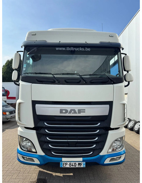 DAF XF 510 **EURO 6-CLEAN TRUCK** - Tracteur routier: photos 2 DAF XF 510 **EURO 6-CLEAN TRUCK** - Tracteur routier: photos 2