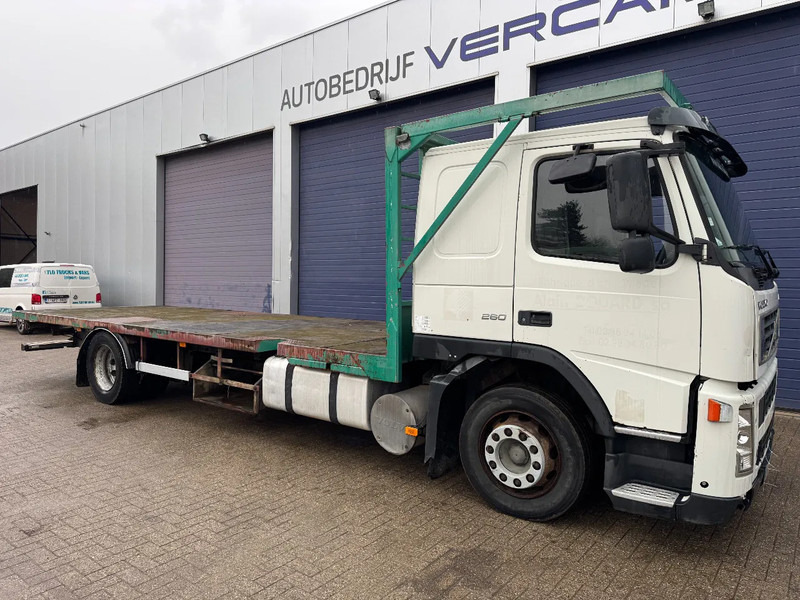 Volvo FM 9.260 **MANUAL GEARBOX-FRENCH ORIGINE** - Camion plateau: photos 3 Volvo FM 9.260 **MANUAL GEARBOX-FRENCH ORIGINE** - Camion plateau: photos 3