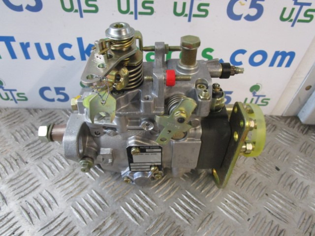 BOSCH ‘CUMMINS’ FUEL INJECTION PUMP 0460426154B - Préparation du carburant pour Camion: photos 1 BOSCH ‘CUMMINS’ FUEL INJECTION PUMP 0460426154B - Préparation du carburant pour Camion: photos 1