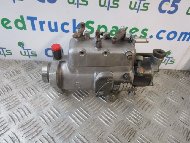 CAV ROTO PERKINS DPA DIESEL FUEL INJECTION PUMP TYPE 3249F332 - Préparation du carburant pour Camion: photos 1 CAV ROTO PERKINS DPA DIESEL FUEL INJECTION PUMP TYPE 3249F332 - Préparation du carburant pour Camion: photos 1