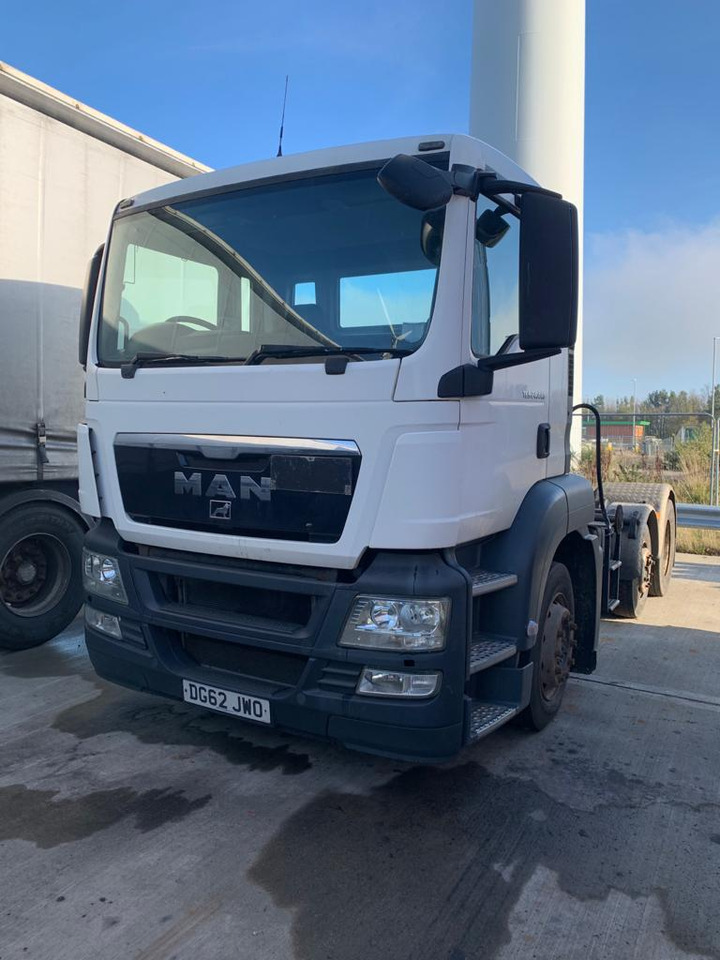 MAN TGS 26 440 2012 BREAKING FOR SPARES - Camion: photos 1 MAN TGS 26 440 2012 BREAKING FOR SPARES - Camion: photos 1