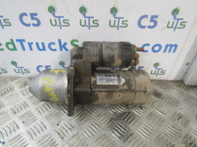 DAF LF 220 STARTER MOTOR BOSCH P/NO 0-001 251 007 - Système électrique pour Camion: photos 1 DAF LF 220 STARTER MOTOR BOSCH P/NO 0-001 251 007 - Système électrique pour Camion: photos 1