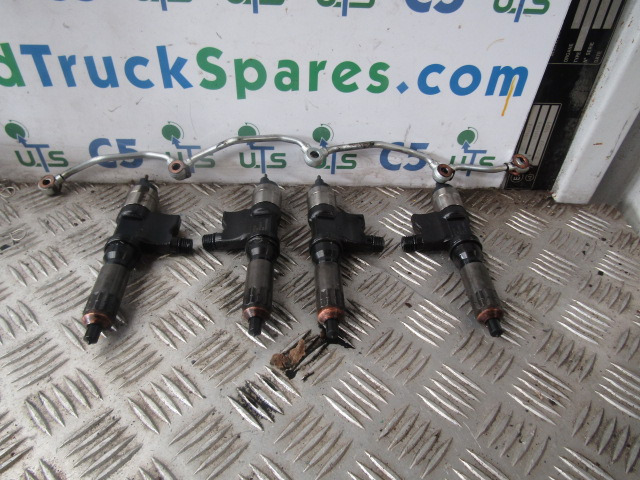 ISUZU 4HK1 INJECTORS DENSO P/NO 8976097886 (SET OF 4) - Préparation du carburant pour Camion: photos 1 ISUZU 4HK1 INJECTORS DENSO P/NO 8976097886 (SET OF 4) - Préparation du carburant pour Camion: photos 1