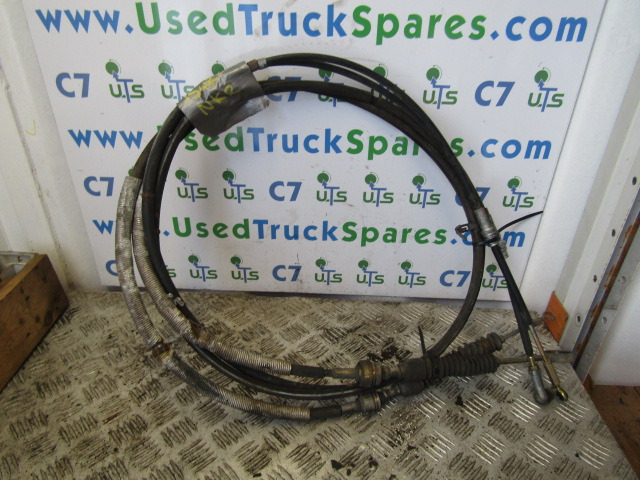 ISUZU NKR / NQR 6 SPEED GEARCHANGE CABLES - Cabine et intérieur pour Camion: photos 1 ISUZU NKR / NQR 6 SPEED GEARCHANGE CABLES - Cabine et intérieur pour Camion: photos 1