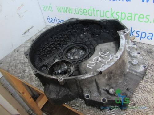 ISUZU NQR BELLHOUSING (FLYWHEEL) 4HE1 ENGINE - Volant moteur pour Camion: photos 1 ISUZU NQR BELLHOUSING (FLYWHEEL) 4HE1 ENGINE - Volant moteur pour Camion: photos 1