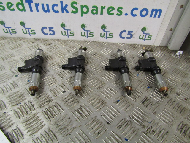 ISUZU NQR / N75 4HK1 EURO 5 DENSO (4) INJECTORS 07LO3911 - Préparation du carburant pour Camion: photos 1 ISUZU NQR / N75 4HK1 EURO 5 DENSO (4) INJECTORS 07LO3911 - Préparation du carburant pour Camion: photos 1